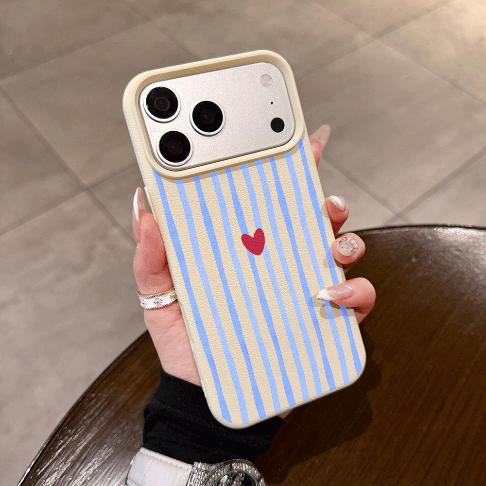 Phone Cases Iphone 17 Pro - Dikey Çizgili Kalp Desenli Telefon Kılıfı