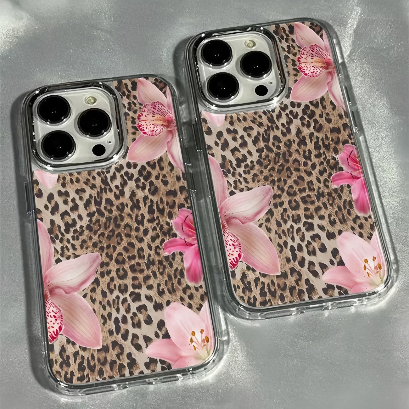 Phone Cases Online - Leopar Desenli Zambak Çiçekli Şeffaf Telefon