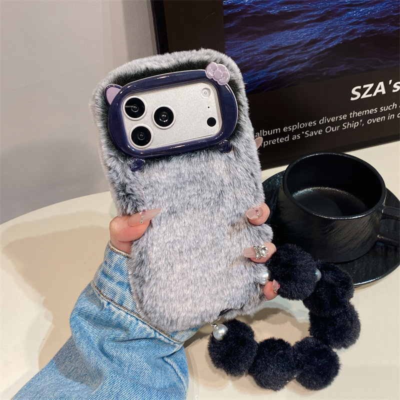 Lüks Düz Renkli Kürklü Peluş T - Phone Cases Iphone 17 Pro incelemesi ve fiyatı